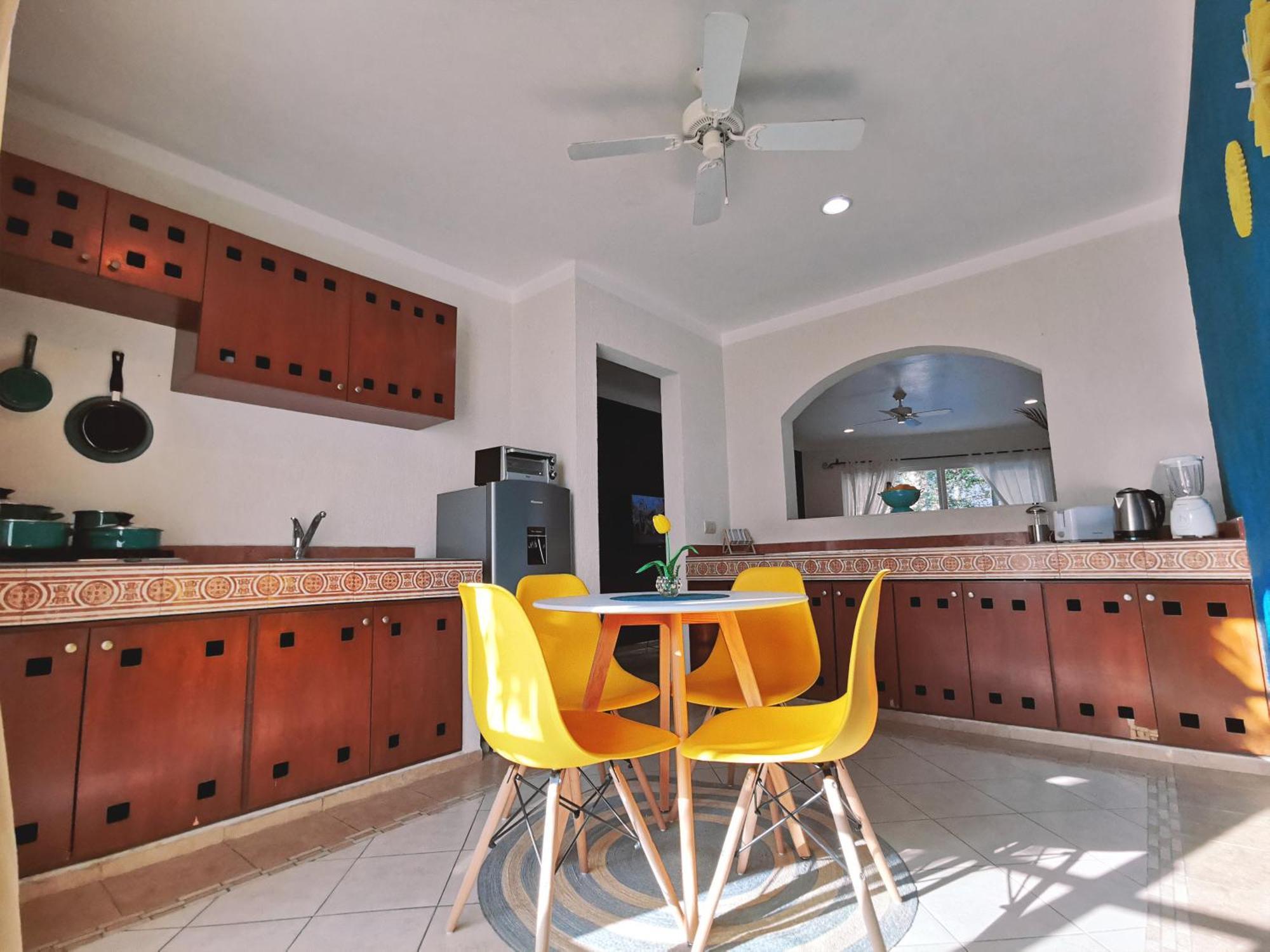 Beautiful & Cozy Near Beach Apartment Pool & Kingsize Bed Cancun Bilik gambar